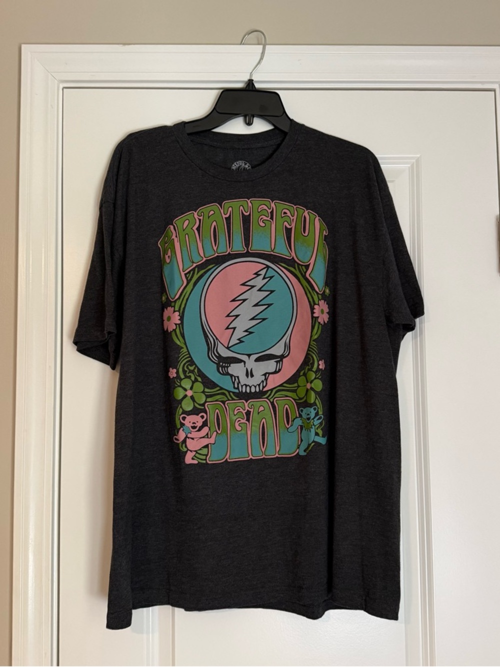 Grateful Dead Black Tee with Pink, Blue & Green Psychedelic Skull